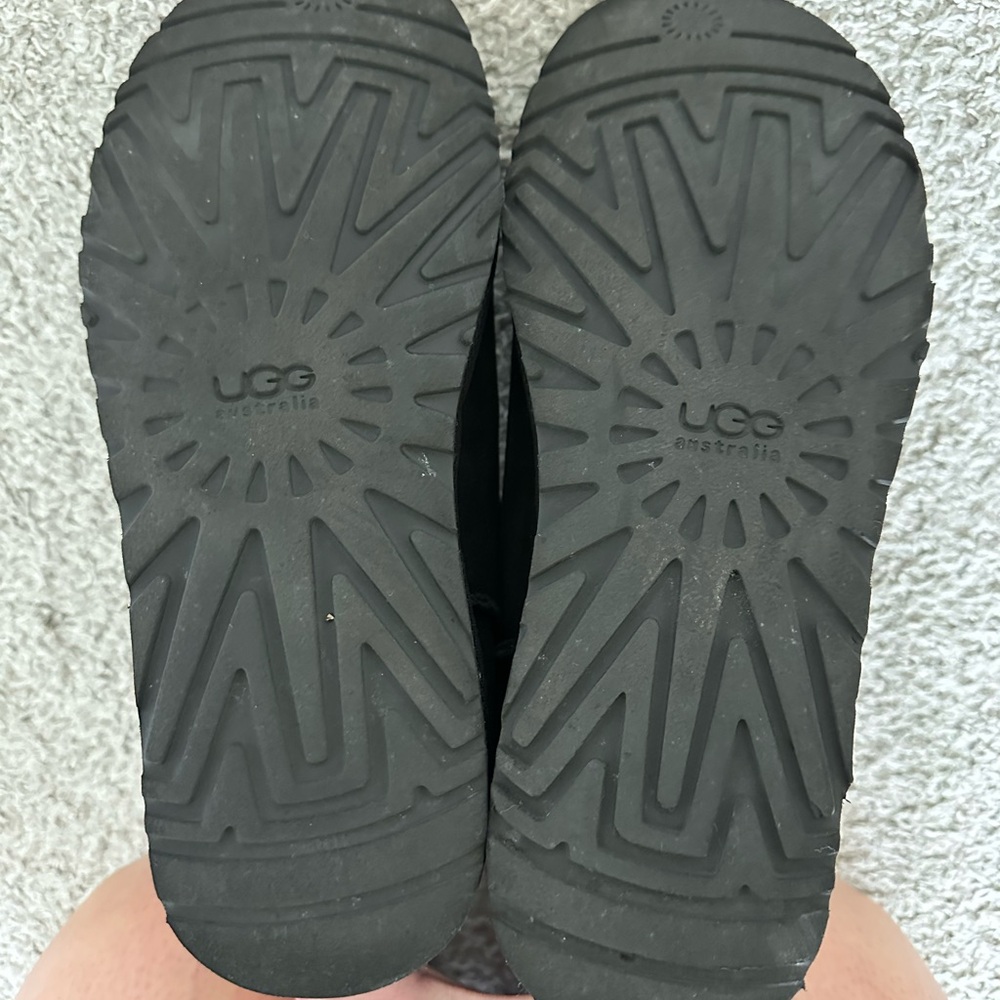 Ugg Boots - image 6